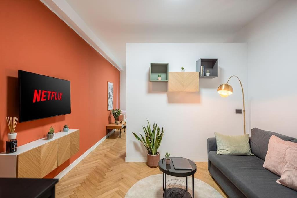 Peachtree Splendido Apt Nel Cuore Di Brera Milan Exterior photo